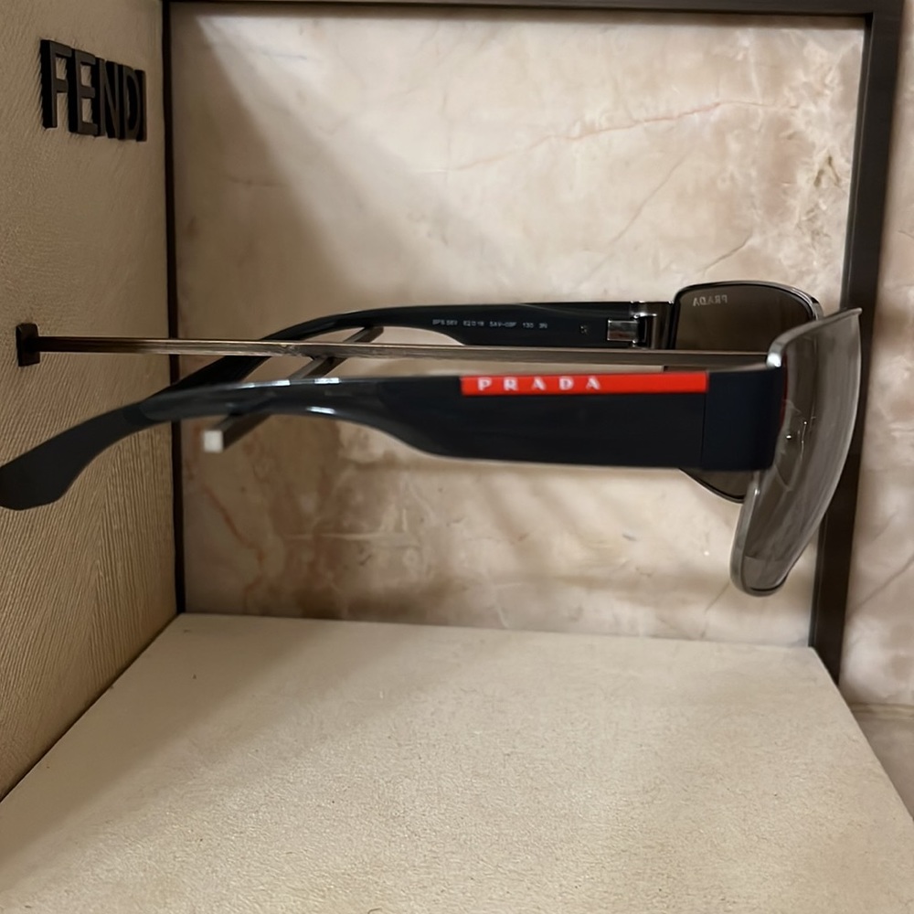 PRADA LINEA ROSSA - Picture 3 of 3